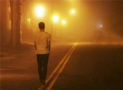 婚後「我沒錢買房」只好住在岳母家　加班回來餓了去趟廚房「眼前一幕」讓我傻了