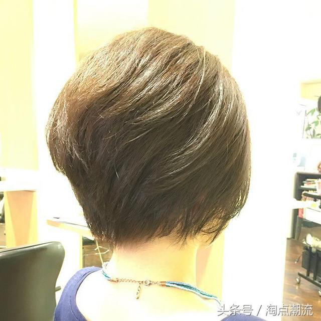 中年女性「想剪短髪」千萬別亂剪！照著「這些款式」剪就夠了，時尚好看又減齡～