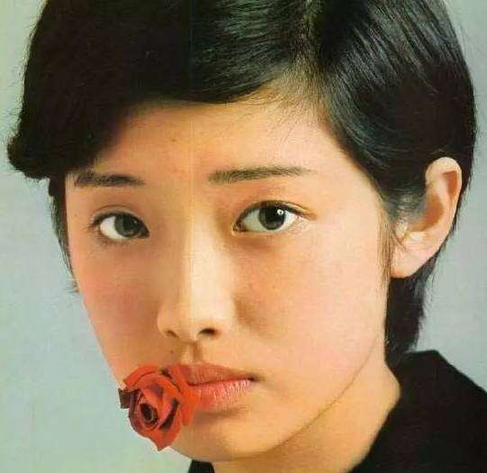 一代偶像當紅卻「為愛引退嫁為人婦」！結婚37年恩愛如初：下輩子還要娶你