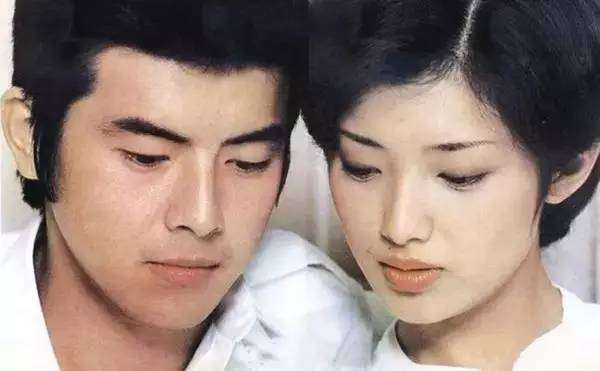 一代偶像當紅卻「為愛引退嫁為人婦」！結婚37年恩愛如初：下輩子還要娶你