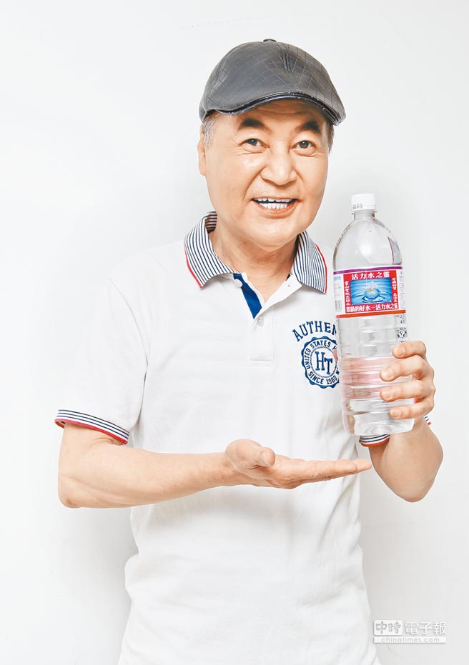 獨自扶養女兒!方駿「堅持4年不拍戲」:想給她完整的愛 曾投資賠光老本「如今事業月收1800萬」