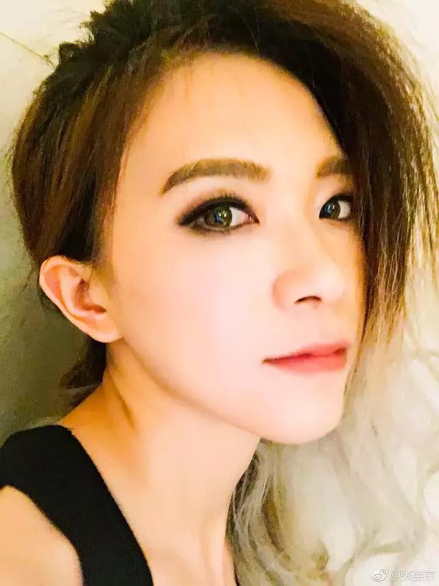 記得消失已久的超偶冠軍張芸京嗎？她的近照讓「粉絲尖叫」美到讓人快認不出來！