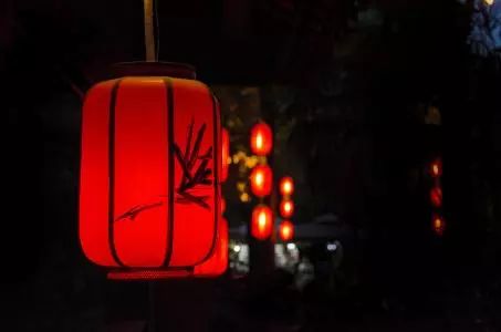 【心理測試】你最喜歡哪一個紅燈籠，測你會變成有錢人嗎？