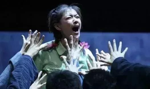 何時當媽的？曾是張孝全戀人，被埋沒多年「嫁了神秘老公」低調生女活成贏家！