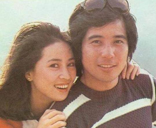 「秦漢」如今71歲了！看完他的「生活近照」，網友嘆：終於知道林青霞為何苦戀他那麼多年了！ 