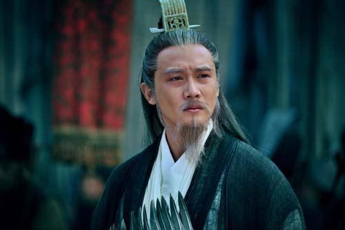 「諸葛亮」每次打仗都要「坐椅子」，並不是腿不好，實在是太聰明！