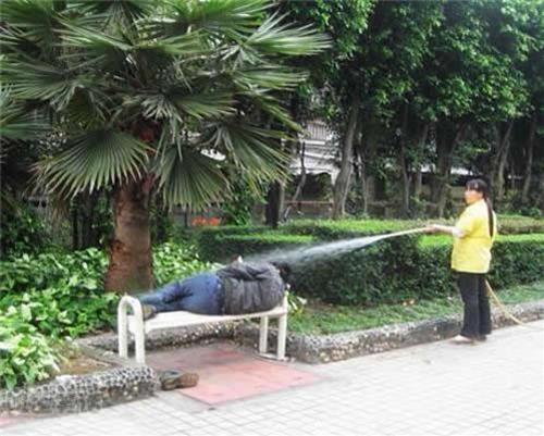 33張「爆笑圖」：老師，以後上課都穿這樣的裙子好了...看到最後，笑到下巴都快掉下來！