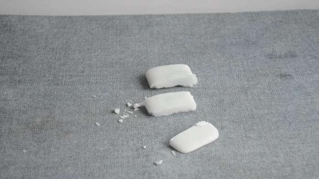 將肥皂用紙「包起來」，沒想到還有「這些用處」解決了家家戶戶困擾的問題！