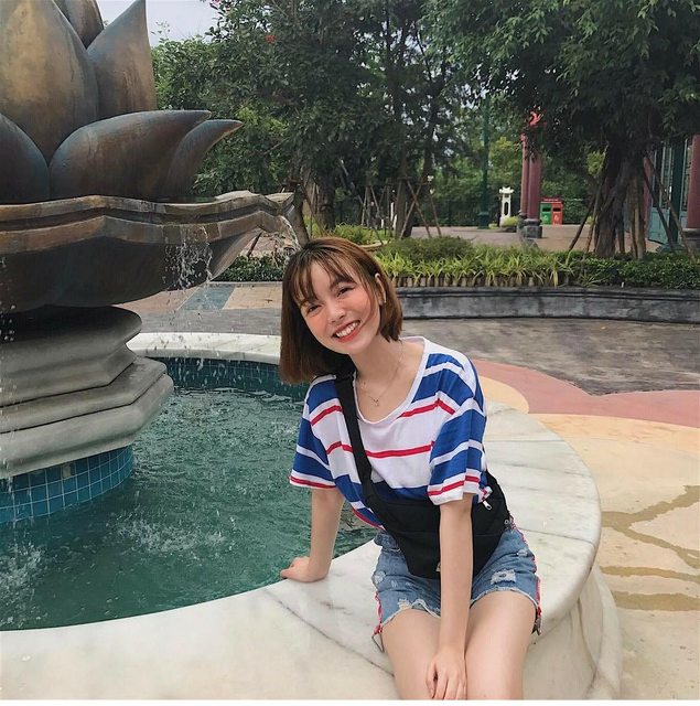 越南短髮女大生「正到讓世界對越南改觀」！全身包緊緊還是洩漏「超火辣身材」網友大暴走！