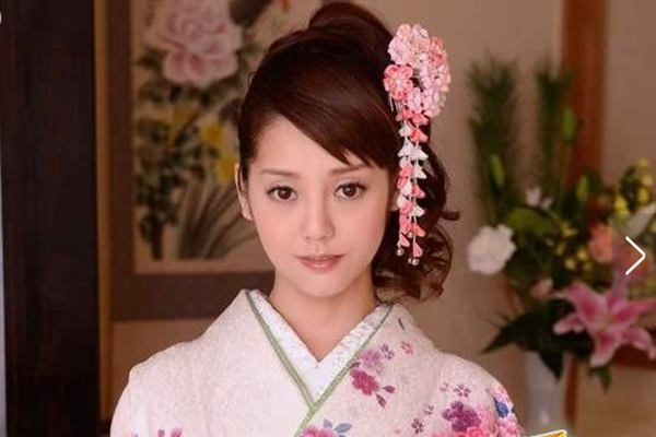 為什麼早期日本女性「穿和服都不穿內褲」？原來她們開始穿內褲不是為了遮羞，而是為了…