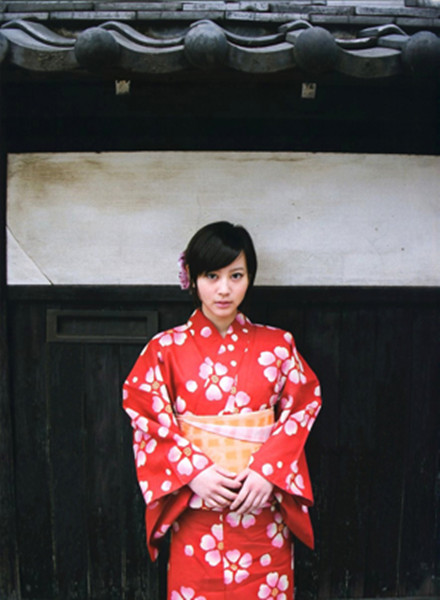 為什麼早期日本女性「穿和服都不穿內褲」？原來她們開始穿內褲不是為了遮羞，而是為了…