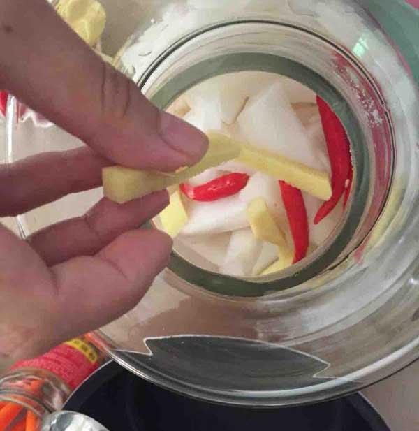 如何泡出又酸又甜又脆的「白蘿蔔」快試試流傳40年的秘方！超簡單