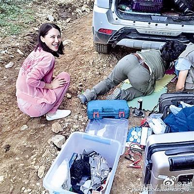 她本可成為「一線明星」！看見孩子慘死垃圾桶「決定退出演藝圈」　