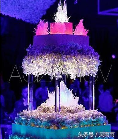 富二代大手筆「花500萬做結婚蛋糕」被酸錢太多，沒想到蛋糕一推出來，全場被「美到目瞪口呆」！