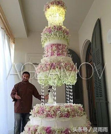 富二代大手筆「花500萬做結婚蛋糕」被酸錢太多，沒想到蛋糕一推出來，全場被「美到目瞪口呆」！