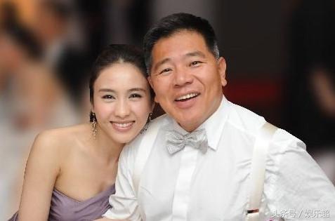 「最美趙敏」黎姿當年閃退演藝圈「照顧癱瘓弟」，嫁給「殘疾富商」的她如今和丈夫......