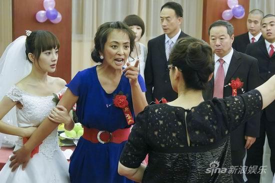 「初一煮完12人份晚餐」婆婆卻刁難：初二回來煮給大姑吃！媳婦「禮貌微笑神回覆」人妻全讚翻：最佳典範