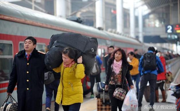 富士康驚傳員工「寧願不要年終」也要辭職！他們無奈說出「真正原因」很現實！