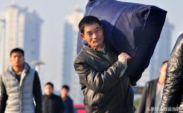 富士康驚傳員工「寧願不要年終」也要辭職！他們無奈說出「真正原因」很現實！