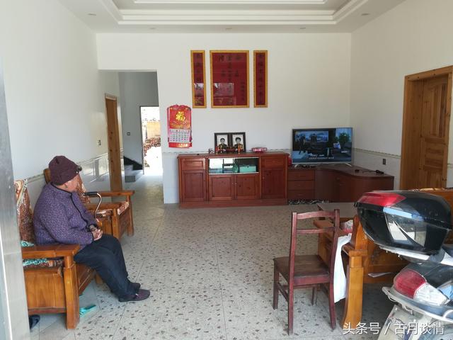 我想接母親來過年，公公「瞪我一眼後開口」從此我發誓把公公當親爸