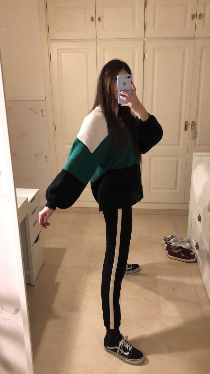 少女PO出「超細鳥仔腳」自拍瞬間飆破4萬讚！網友嚇壞留言她笑噴：「你們再看清楚一點XD」 