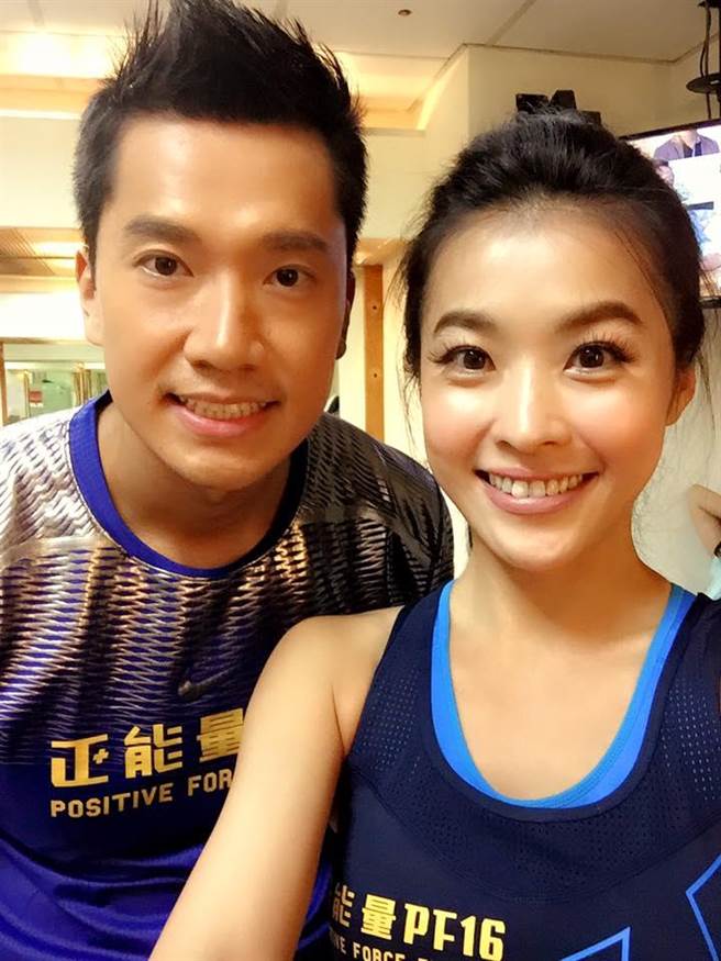 小嫻驚爆「甜靠何守正」感情回溫復合？！網路瘋傳「靠小秘訣挽回老公」她親口回應了！