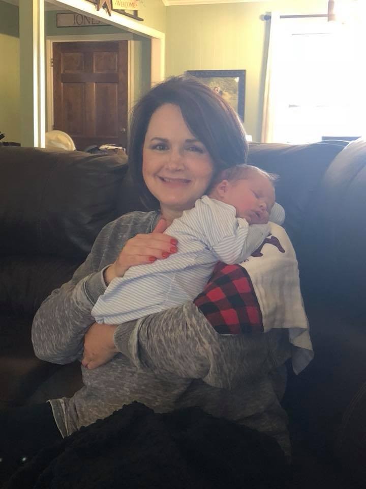 自己的孫子自己生！她17歲失去子宮無法懷孕　50歲婆婆：「沒關係我幫妳生」暖哭全球！