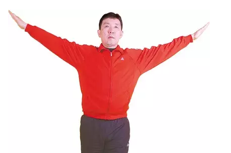 中年人飯後「抬手」走十分鐘，結果「肚子平  腰瘦了」人也精神