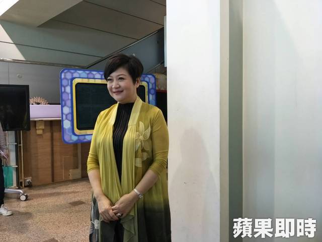 崔佩儀宣布「力拚第2胎」！神秘透露「停經2年又來大姨媽」，積極與老公做人「效法62歲產婦」！