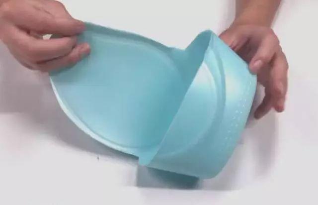 洗衣液桶千萬別扔「剪一剪掛插座上」家人說我超聰明