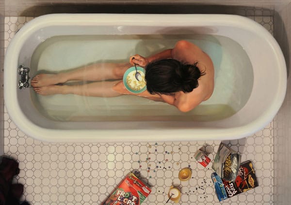 原本以為只是張「普通人像照」，沒想到「把照片放大一看...」絕對讓你嚇到嘴巴合不起來！