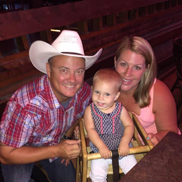 丈夫剛離開她確定懷孕，沒想到產檢時「醫師的話」讓她當場痛哭流涕！