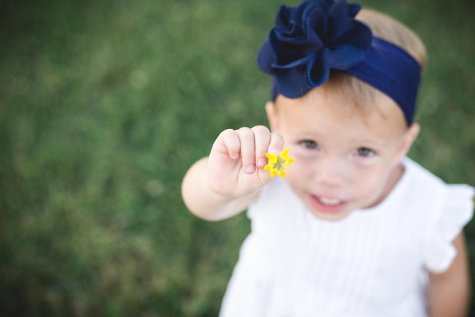 丈夫剛離開她確定懷孕，沒想到產檢時「醫師的話」讓她當場痛哭流涕！