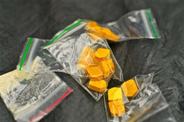 疲勞「吃B群提神」要注意！醫師警告「危險副作用」一不小心可能會...千萬別亂吃！