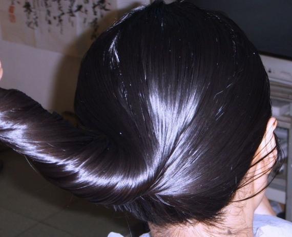 洗完頭老是掉一堆頭髮？原來很多人都「洗」錯了！正確的「洗頭方式」應該是…