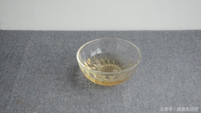 喝不完的「啤酒」別急著倒！把它和「鹽」攪拌，竟能解決家家戶戶的困擾！