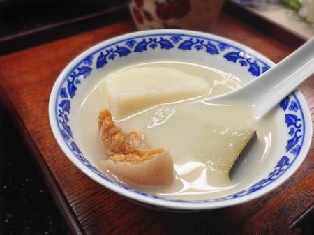 常喝「3款降火湯」便秘減少了，還能輕鬆「刮油減肥」…效果驚人！