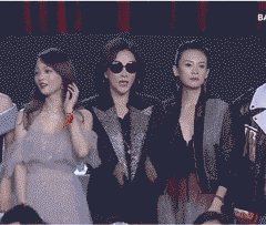 劉嘉玲肩帶不小心滑落！接下來「古天樂」一個動作全場都為他拍手叫好