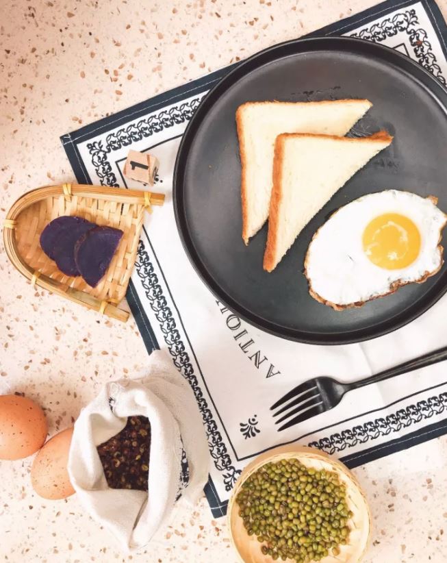 華麗歸來！她大學被劈腿「難過到消失2年」毫無音訊　有一天再出現「神逆襲變最美女神」轟動朋友圈