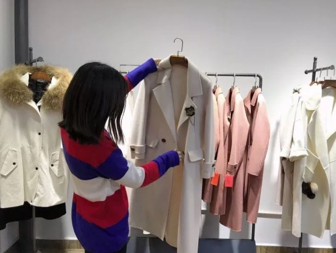 華麗歸來！她大學被劈腿「難過到消失2年」毫無音訊　有一天再出現「神逆襲變最美女神」轟動朋友圈