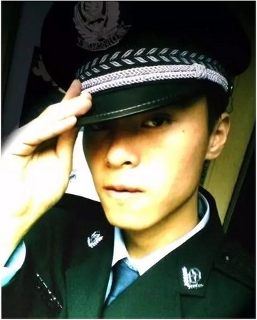 女網友曬出「曾經的神級男友」　訴苦「5年後胖到認不出來」全網笑噴：歲月是把豬飼料
