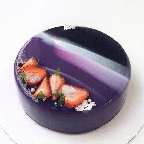 【美食測驗】4種鏡面蛋糕，你最想吃哪一個？測測看你4月的財富運勢！