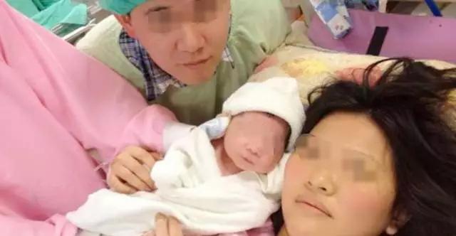 爸爸姓「吳」，給雙胞胎兒子取名想破頭，最後護士聽到忍不住笑了！