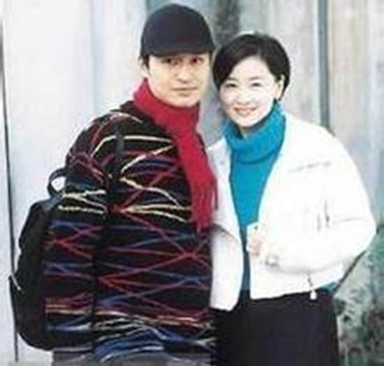 她曾是馬景濤的最愛、曾國城最想挽回的女人！當年「美艷勝過鍾麗緹」，如今54歲的她...