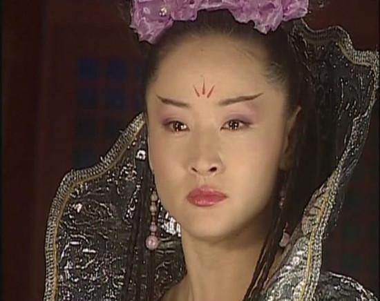 她曾是馬景濤的最愛、曾國城最想挽回的女人！當年「美艷勝過鍾麗緹」，如今54歲的她...