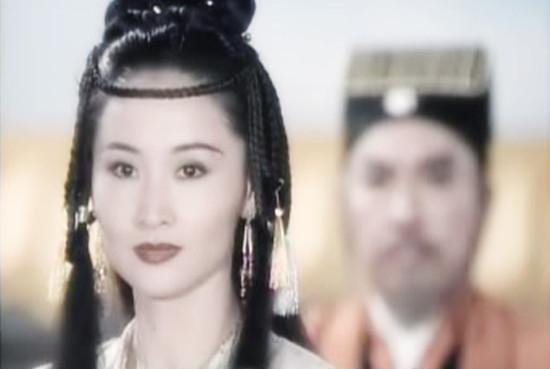 她曾是馬景濤的最愛、曾國城最想挽回的女人！當年「美艷勝過鍾麗緹」，如今54歲的她...