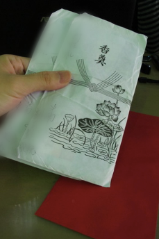 喪禮給白包「反收喪家紅包」還多了20塊？神人解答「喪家很佛心...」網讚：長知識了！