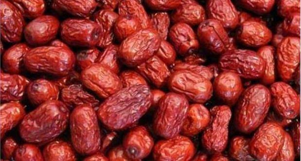 看到這樣的「紅棗」千萬不要買...小心養生不成反變吃進毒素！