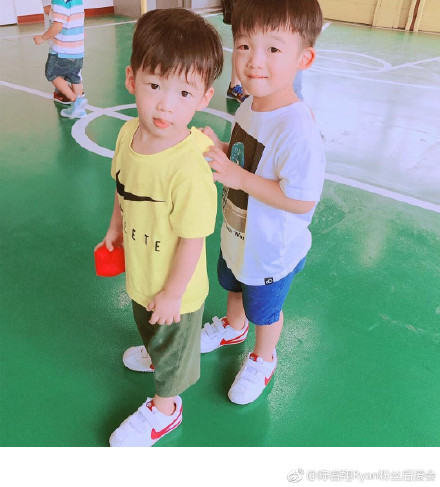 陳建州雙胞胎兒「讀貴族幼稚園」上學超可愛！「一學期學費就要...」夫妻倆砸大錢也甘願！