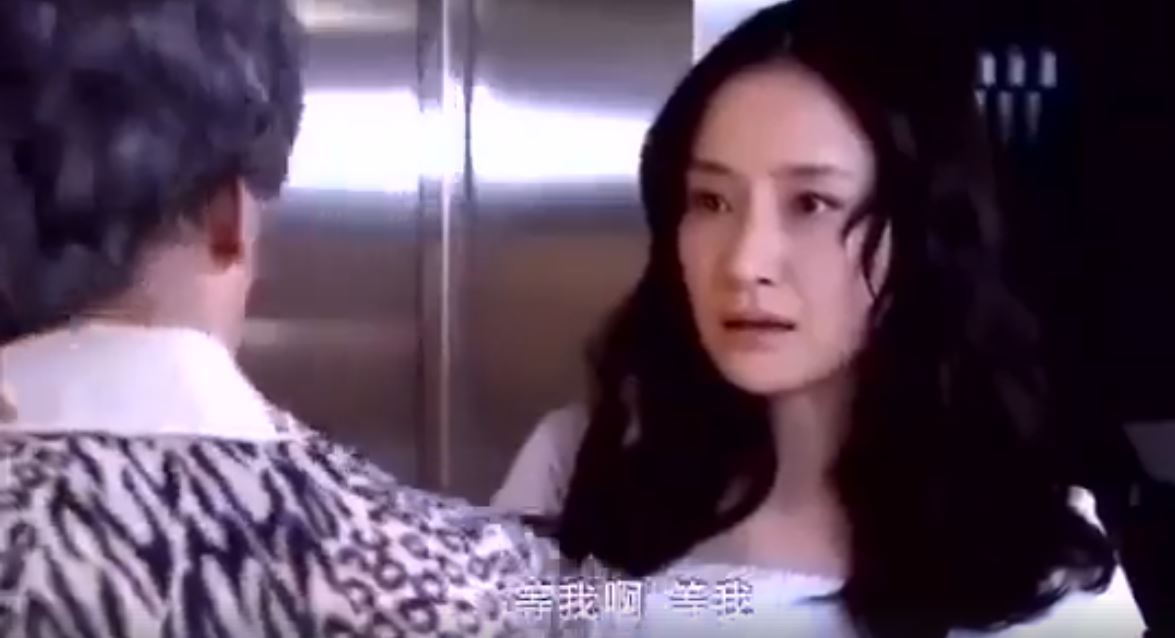 一群面試者見老奶奶問路「全假裝沒看到」，唯獨她熱心帶路！沒想到最後…